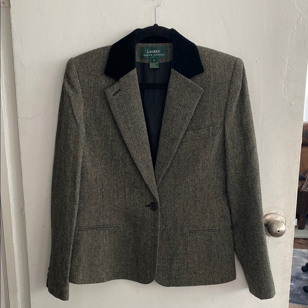 Lauren Ralph Lauren Gray and Black Herringbone Blazer with Velvet Collar